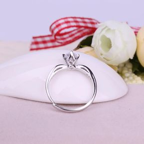 Pareja coreana de plata esterlina S925 para dejar de fumar cuatro garras flash simple, moderno, ambiente, anillo vivo, simplicidad de moda.