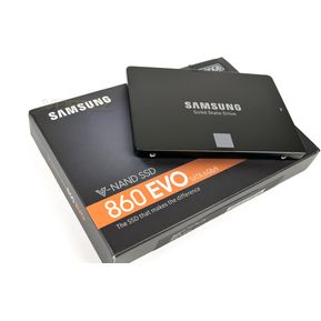 Samsung 1T / 500GB / 250GB 860 EVO SSD2.5  SATA3 6.8 mm