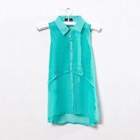 Blusa Para Mujer MCLI Verde con Detalles Grabados en Seda