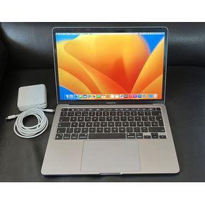 Macbook Pro A2338 apple retina 13