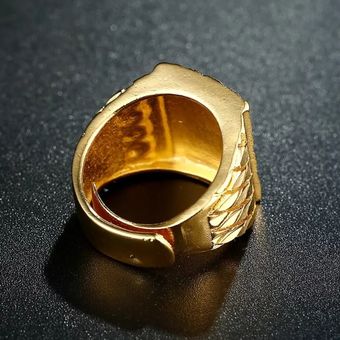 Anillo para hombre y mujer estilo lujoso de color oro ajustable