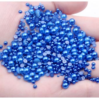 Varios Colores Una Variedad De Tamaños Perlas De Plástico Varios Colores Una Variedad De Tamaños Perlas De Plástico
