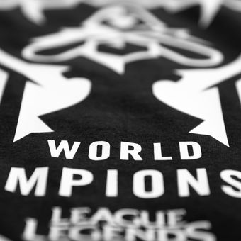 Videojuegos League of Legends World Champions Camiseta 