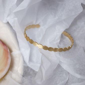 Nueva Textura De Cepillo De Oro Minimalista Ovalada Pulsera 