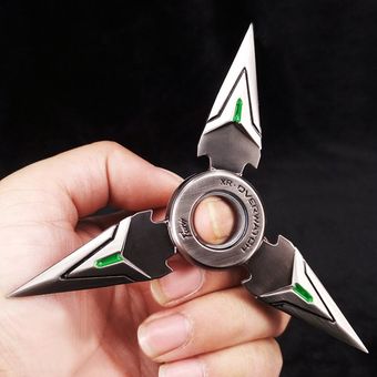 Triángulo rotatorio rotatorio punta dedos Dardos de aleación de zinc de juguete para decoración 