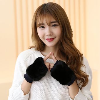 Mujeres de estilo coreano encantador conduciendo escritura de algodón grueso Hald Gloves cubiertos 