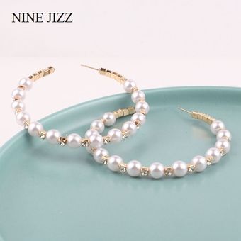 Pendientes De Círculo De Perlas De Imitación Blanca Ninejizz 