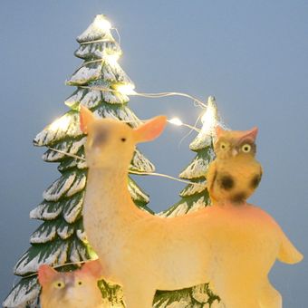Adorno de resina de escena de Navidad con luces LED y música de Navidad animada 