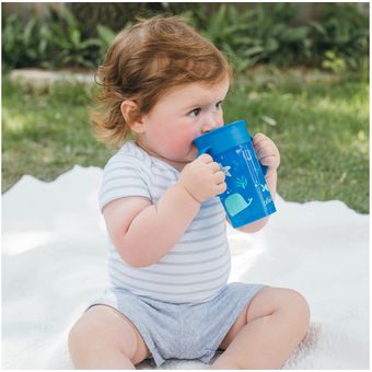 Cómo enseñar a tu bebé a beber en vaso? - Dr Brown's