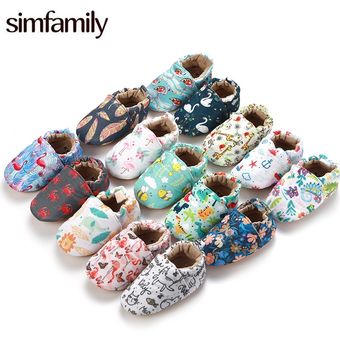 Simfamily hicoñasño Zapatosebé nacidos enr 