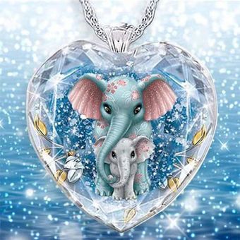 Regalo creativo del collar del collar femenino de elefante de cristal Corazón animal 