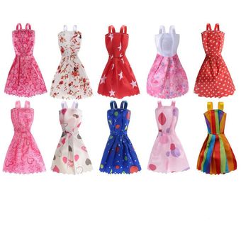 10 paquetes de trajes de fiesta de ropa de muñecas con 10 pares de zap 