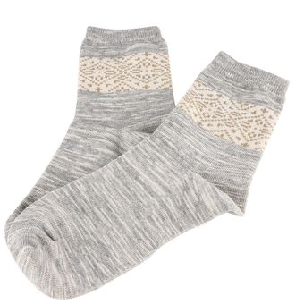 Estilo japonés de las mujeres calcetines otoño invierno algodón calcetines agujas calcetines tejidos 