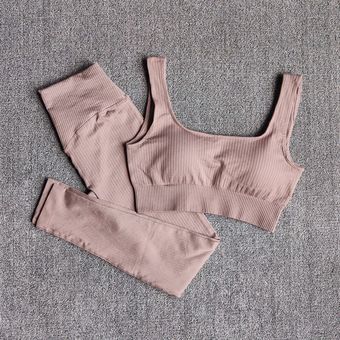 Conjuntos de ropa deportiva para mujer  mallas deportivas de cintura.. 