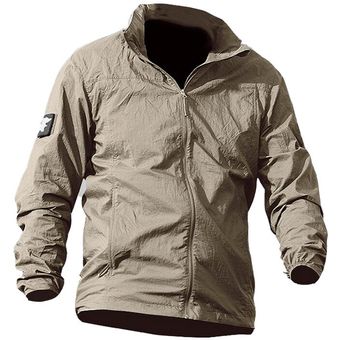 chaqueta impermeable ligera