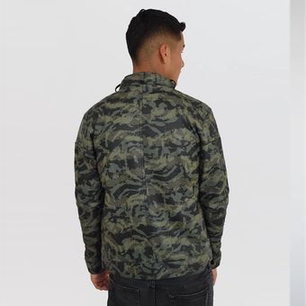 Chaqueta camo efecto pelo de mujer