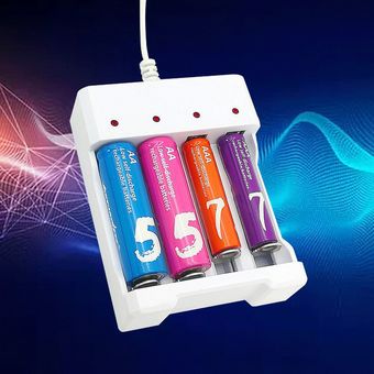 fengwen66 Ranuras USB Cargador de batería Carga rápida Protección contra Cortocircuitos AAA y AA （Blanco） 
