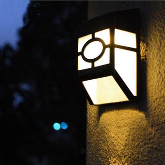 Lampada Da Parete A LED A Energia Solare Con Sensore Di Movimento 