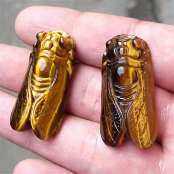 Colgante de piedras preciosas curativas cigarra tallada en 