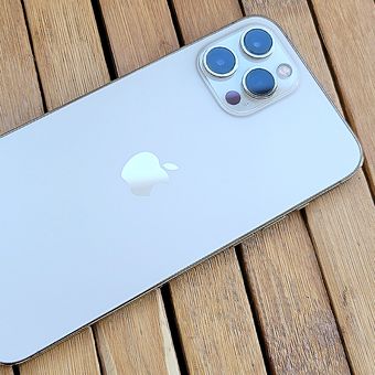 Apple iPhone 12 Pro Max, 256GB, Plata (Reacondicionado) 