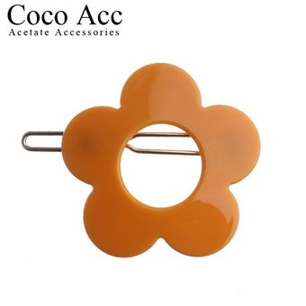 13 Color al por mayor de acrílico elegante dulces hollowout color de la flor de pelo clips de rana puños accesorios para niños niñas 