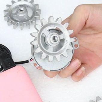 Accesorios de Marco Rotativo Automático DIY engranajes de Motor eléctrico disponibles para una variedad de agujas para hornear de tipo plano 