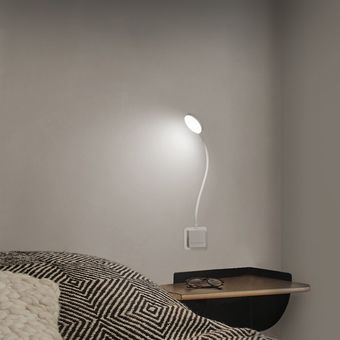 Luz LED de pared enchufable regulable  lámpara de noche con brazo osci 