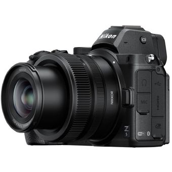 Cámara Mirrorless Nikon Z5 con lentes y accesorios de 24-50 mm