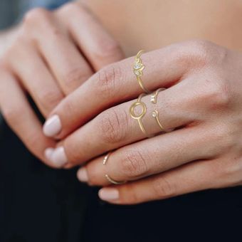 Anillo De Mujer De Circonio De Corona Minimalista Romad 925 