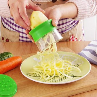 Amamia Handheld Spiral Vegetable Zucchini Cucumber Carrot Slicer Cutte 
