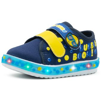 Tenis com best sale led infantil