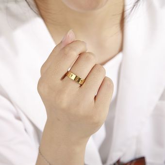 anillos de inoxidable para hombre y mujer con hueca-gold | Linio Colombia - GE063FA0RKX8FLCO