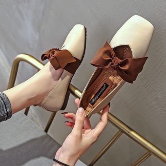 Zapatos planos transpirables huecos ocasionales de las mujeres de la moda 