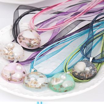 Collar redondo de moda Pearl Shell Ocean Series Cadena de clavícula para niñas 