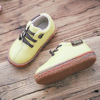 Zapatos casuales para niños 