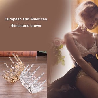 Encantadoras coronas de diamantes europeas y americanas exageran todo el círculo. 