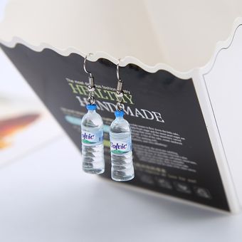Simulación Creativa De Pendientes De Botellas De Agua Lindos 
