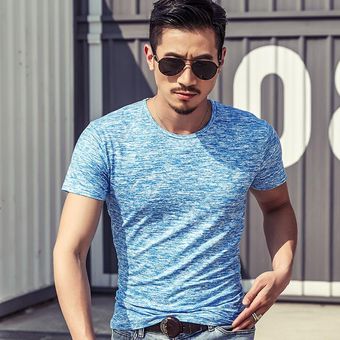 Camiseta de camuflaje para hombre primavera y verano informal deportiva camisa de manga corta ajustada de color sólido 
