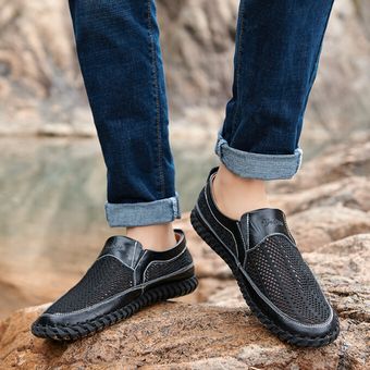 Sandalias casuales de malla voladora para hombre de gran tamaño color negro zapatos para vadear al aire libre 
