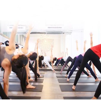 Yoga Mat Gym Camping Almohada antideslizante para ejercicio Negro 