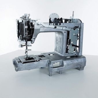 Máquina de coser mecánica Singer