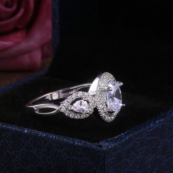 Anillo De Bodas Femenino De Nueva Tendencia De Huitan Claro 