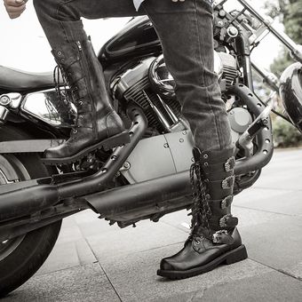 De cuero de los hombres botas de motocicleta de-becerro militar botas de combate gótico cinturón Punk zapatos hombres botas militar táctico arranque 2021 