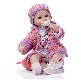 La muñeca renacida del silicón juega el principio púrpura del suéter de los accesorios de lujo 