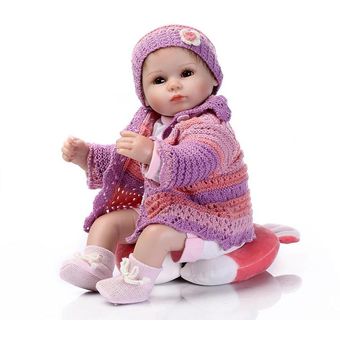 La muñeca renacida del silicón juega el principio púrpura del suéter de los accesorios de lujo 