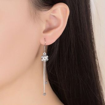 Plata esterlina 925 Pin Deslumbrante Mariposa's Ear Stud Piercing Joyería 