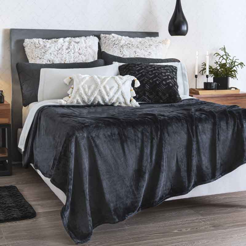 Cobertor Ligero Negro King Size Vianney