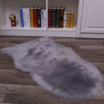 Alfombra de imitación de lana gris claro para alféizar de ventana 