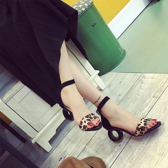 Las mujeres ocasionales sandalias del ante los altos talones gruesos punta abierta Zapatos de moda para fiestas 